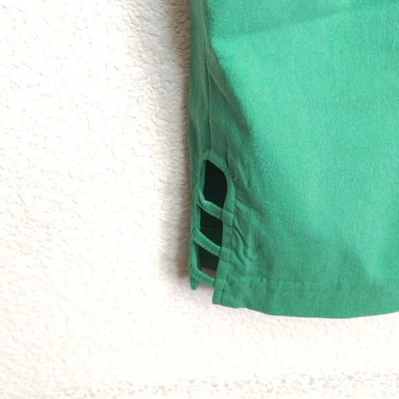 NWT 89th Madison Green Capri Tummy Control Stretch Pants Size 10 Pockets - Picture 5 of 6
